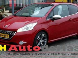 Rood Gebruikt 2013 Peugeot 208 GTi Hatchback | € 11.995