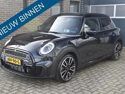 Blauw Gebruikt 2023 Mini John Cooper Works Hatchback | € 33.990 (Eerlijke prijs)