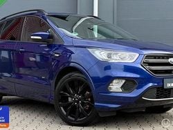 Blauw Gebruikt 2017 Ford Kuga ST-Line SUV | € 19.950 (Eerlijke prijs)