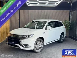 Wit, metallic lak Gebruikt 2020 Mitsubishi Outlander P-HEV Edition SUV | € 17.900 (Super prijs)