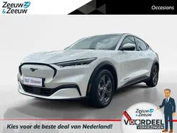 Star white (licht wit) Gebruikt 2023 Ford Mustang Mach-E SUV | € 35.940 (Goede deal)