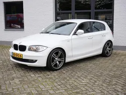 Wit Gebruikt 2011 BMW 116 Hatchback | € 5.950 (Eerlijke prijs)