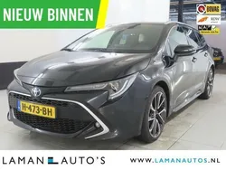 Zwart Gebruikt 2020 Toyota Corolla Executive Stationwagen | € 24.995 (Eerlijke prijs)