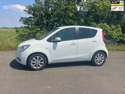 Wit Gebruikt 2014 Opel Agila Hatchback | € 5.000 (Eerlijke prijs)