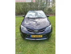 Zwart Gebruikt 2014 Toyota Auris Hatchback | € 12.450 (Eerlijke prijs)