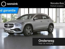 Grijs Gebruikt 2022 Mercedes GLA250 Luxury SUV | € 36.850 (Super prijs)