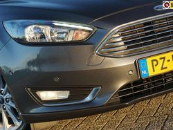 Grijs Gebruikt 2017 Ford Focus Titanium Stationwagen | € 7.925 (Eerlijke prijs)