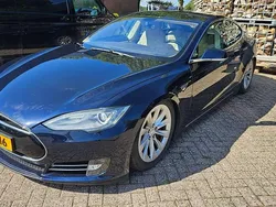 Blauw Gebruikt 2013 Tesla Model S Sedan | € 10.900