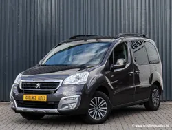 Grijs, metallic lak Gebruikt 2018 Peugeot Partner Allure MPV | € 15.150 (Eerlijke prijs)