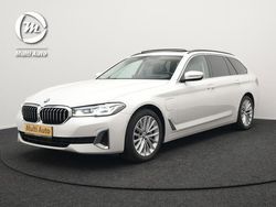 Wit Gebruikt 2021 BMW 530e Luxury Line Stationwagen | € 30.840 (Super prijs)