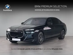 Zwart Gebruikt 2024 BMW M760e Comfort Edition Sedan | € 127.900