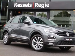 Grijs Gebruikt 2019 VW T-Roc Style SUV | € 25.950 (Eerlijke prijs)