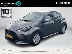 Grijs Gebruikt 2023 Toyota Yaris Active Hatchback | € 21.440