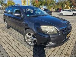 Grijs Gebruikt 2006 Toyota Avensis Luna Stationwagen | € 2.450 (Eerlijke prijs)