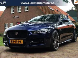 Blauw Gebruikt 2018 Jaguar XE Portfolio Sedan | € 22.945 (Eerlijke prijs)