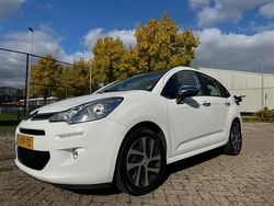 Wit Gebruikt 2014 Citroën C3 Tendance Hatchback | € 5.950 (Iets duurder)