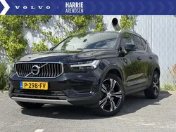 Zwart Gebruikt 2022 Volvo XC40 Inscription SUV | € 31.694 (Eerlijke prijs)