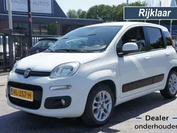 Wit, andere lak Gebruikt 2015 Fiat Panda Lounge Hatchback | € 7.450 (Eerlijke prijs)