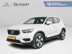 Wit Gebruikt 2021 Volvo XC40 Business Edition SUV | € 31.995 (Eerlijke prijs)