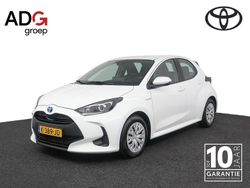 Wit Gebruikt 2021 Toyota Yaris Hybrid Active Hatchback | € 20.450 (Eerlijke prijs)