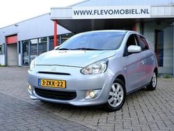 Grijs Gebruikt 2015 Mitsubishi Space Star Hatchback | € 6.250 (Eerlijke prijs)