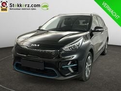 , metallic lak Gebruikt 2021 Kia e-Niro SUV | € 21.900