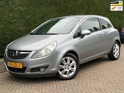 Grijs Gebruikt 2010 Opel Corsa Edition Hatchback | € 2.150 (Goede deal)