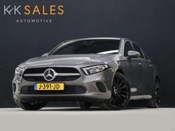 Grijs Gebruikt 2020 Mercedes A250 Business Sedan | € 22.440 (Eerlijke prijs)