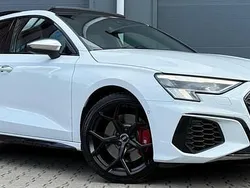 Wit Gebruikt 2022 Audi S3 S-Line Hatchback | € 48.950 (Eerlijke prijs)