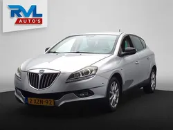 Grijs Gebruikt 2010 Lancia Delta Hatchback | € 2.900 (Super prijs)