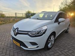 Wit Gebruikt 2018 Renault Clio GrandTour Zen Stationwagen | € 5.399 (Goede deal)