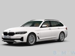 Wit Gebruikt 2021 BMW 530e Executive Stationwagen | € 34.950 (Goede deal)
