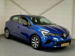 Blauw Gebruikt 2022 Renault Clio V Equilibre Hatchback | € 14.750 (Goede deal)