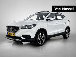 Wit Gebruikt 2020 MG ZS Luxury Sedan | € 13.999 (Goede deal)
