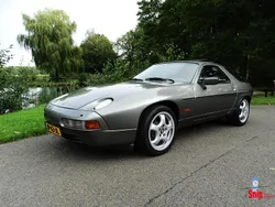 Grijs Gebruikt 1989 Porsche 928 Coupé | € 26.500
