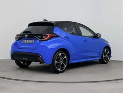 Blauw Nieuw 2025 Toyota Yaris Hybrid Executive Hatchback | € 37.089 (Iets duurder)
