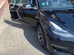 Zwart Gebruikt 2019 Tesla Model 3 Long Range Sedan | € 19.750 (Eerlijke prijs)