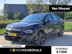 Zwart, metallic lak Gebruikt 2023 Citroën e-C4 Feel Sedan | € 19.440 (Goede deal)