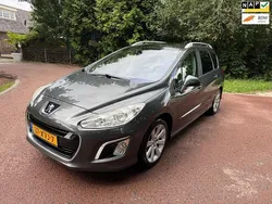 Grijs, metallic lak Gebruikt 2012 Peugeot 308 Allure Stationwagen | € 2.495 (Goede deal)