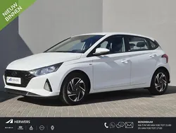 Polar white solid Gebruikt 2021 Hyundai i20 Premium Hatchback | € 18.885 (Eerlijke prijs)