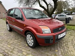 Rood Gebruikt 2007 Ford Fusion MPV | € 2.650 (Duur)