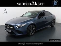 Blauw Gebruikt 2021 Mercedes A250 AMG Sedan | € 28.750 (Eerlijke prijs)