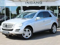 Grijs Gebruikt 2010 Mercedes 300 Van | € 15.950