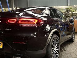 Zwart Gebruikt 2019 Mercedes GLC300 Hatchback | € 38.999 (Duur)