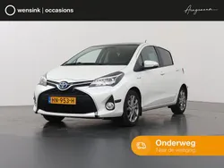 Wit Gebruikt 2015 Toyota Yaris Hybrid Hatchback | € 12.840 (Eerlijke prijs)