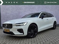 Wit Gebruikt 2020 Volvo V60 R-Design Stationwagen | € 32.399 (Eerlijke prijs)