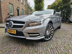 Grijs Gebruikt 2011 Mercedes CLS350 Sedan | € 21.000 (Duur)