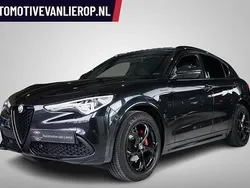 Zwart Gebruikt 2021 Alfa Romeo Stelvio Veloce SUV | € 45.995 (Eerlijke prijs)