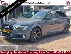 Grijs Gebruikt 2020 Audi A3 Sportback Basis Hatchback | € 18.400 (Eerlijke prijs)