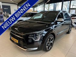 Zwart Gebruikt 2023 Kia Niro SUV | € 32.845 (Iets duurder)